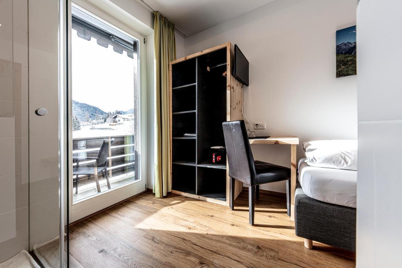 Hotel Filli Scuol Luaran gambar