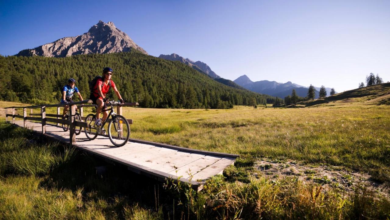 Hotel Filli Scuol Luaran gambar